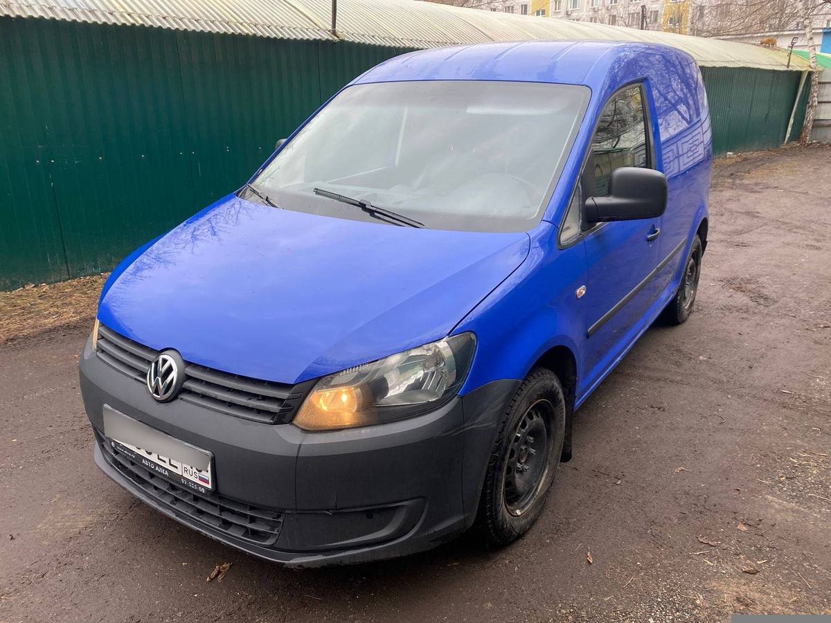 Купить Volkswagen Caddy III Рестайлинг фургон, 2010 года, цвет: Синий, за  750000 руб. в Санкт-Петербурге